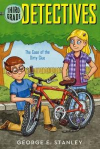 The Case of the Dirty Clue (7) (Third-Grade Detectives)