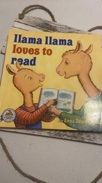 Llama Llama Loves to Read